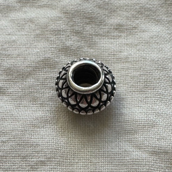 PANDORA CHARM | INNER STRENGTH COLLECTION | SILVER | MADE FOR PANDORA BRACELET - Picture 9 of 9